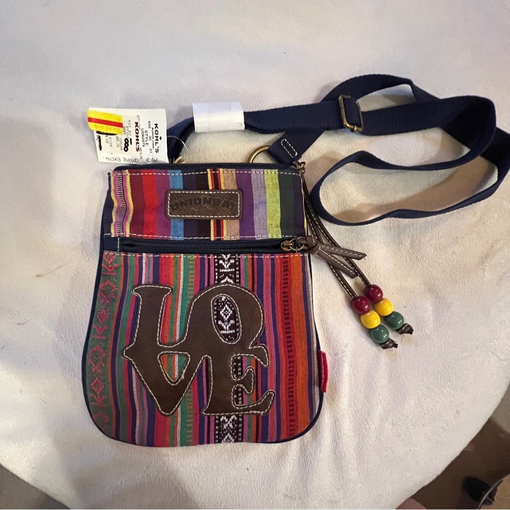 UNIONBAY Red and Green Crossbody Bag with Striking Stripes